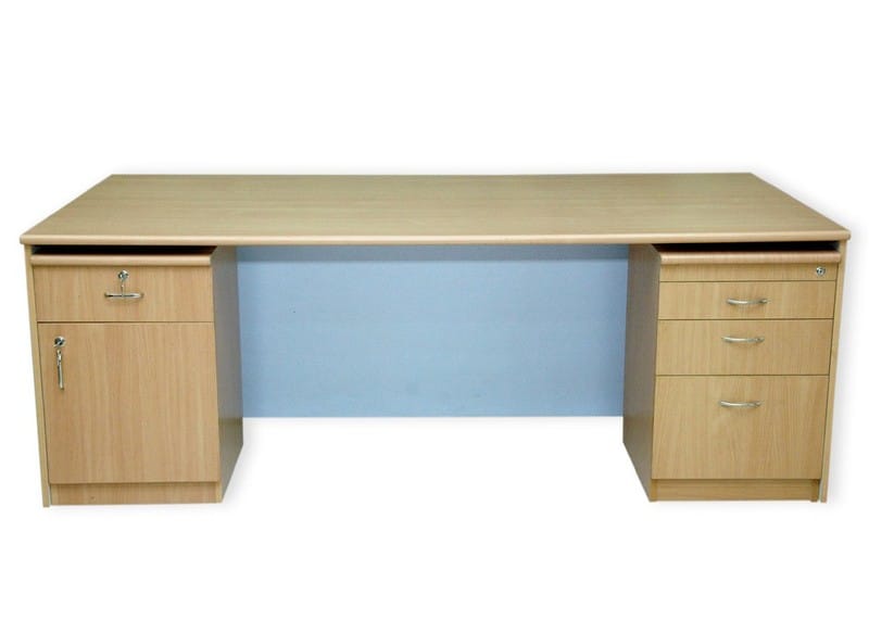 Rectangular Engineered Wood Executive Office Table, With Storage