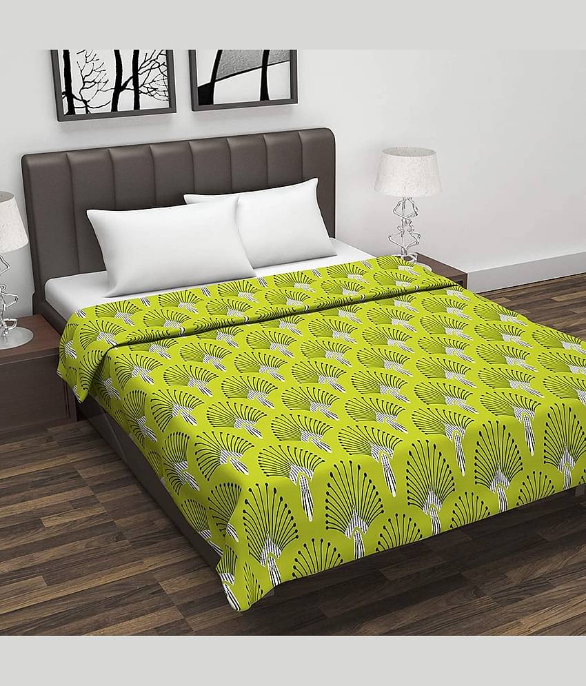 DIVINE CASA Double Cotton Green Abstract Dohar