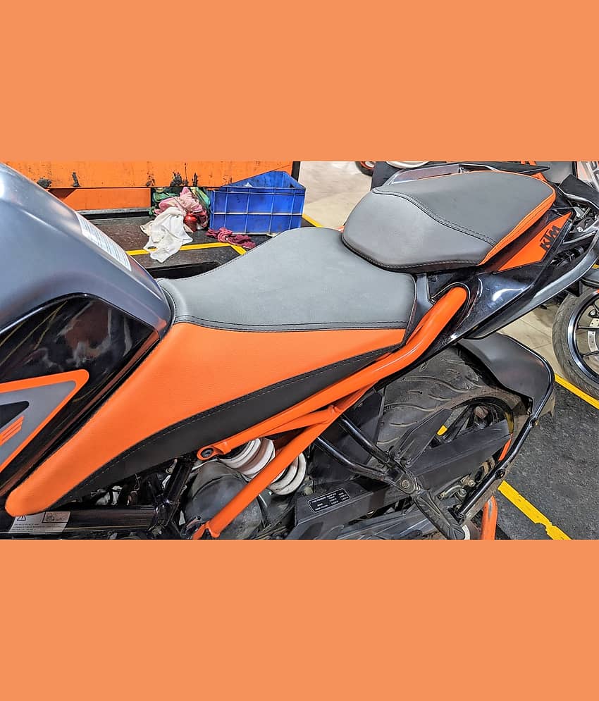 KTM DUKE 250 SPLIT BIKE SEAT COVER