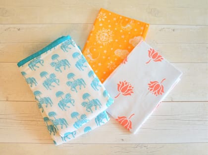 Newborn Muslin Gift Set (Muslin Blanket + Swaddles)-Blue