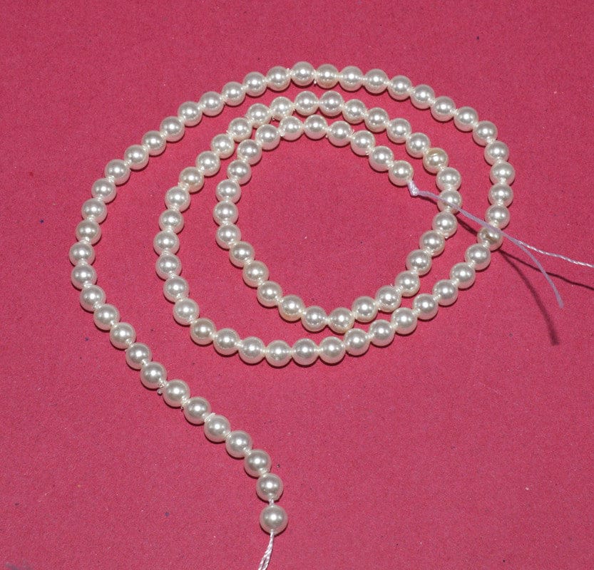 Natural Freshwater Round Pearl Oysters Loose Beads for  Craft & Jewelry Making.  FWP-033-Per String Of Approx 98 Pcs / 4 MM