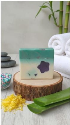 Lemon alovera soap
