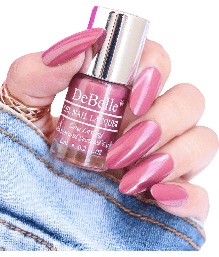 DeBelle &nbsp;Poise Nicole Glitter Nail Polish 6 ( Pack of 1 )