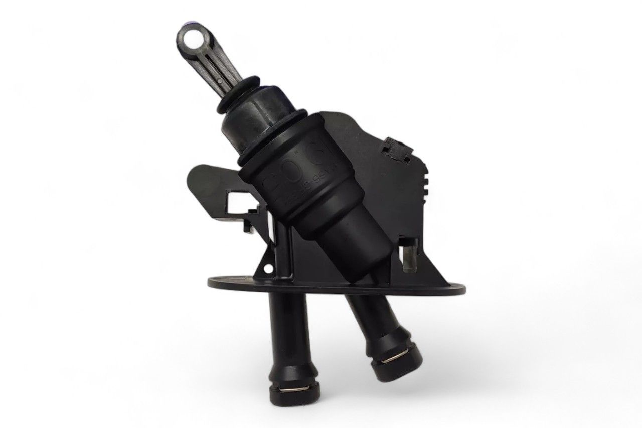 Ford Clutch Master Cylinder AV720942