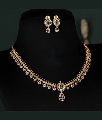 ROFARWORD Gold Brass Necklace Set ( Pack of 1 )