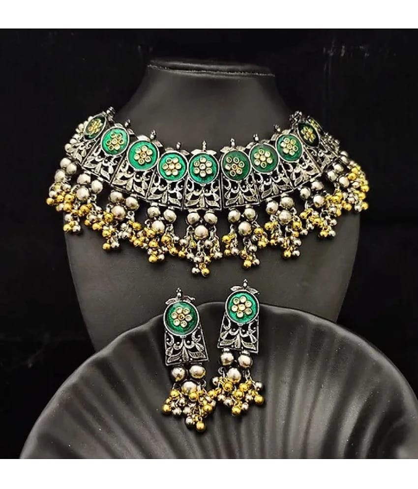 PUJVI Green Alloy Necklace Set ( Pack of 1 ) - Green