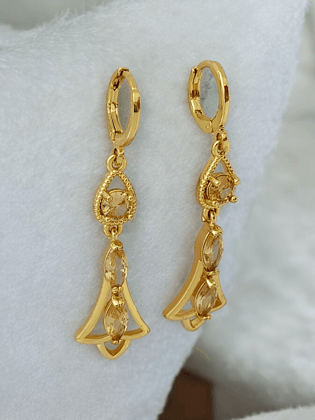 Gold Tone Earrings Gold Tone Earrings