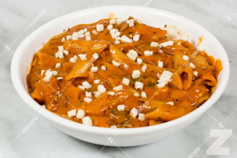 Arabiata sauce pasta red