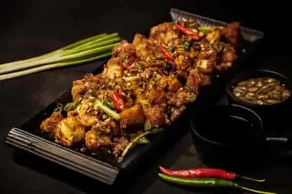 Shredded Peppery Chicken