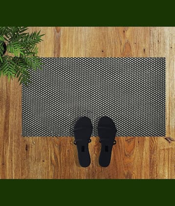 mopak decor Set of 1 Anti-skid Polypropylene Door Mat ( 60 X 45 cm ) Gray