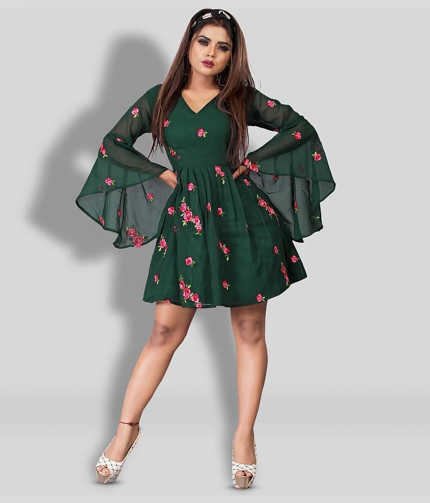 Aika Women Georgette Printed A-line Dress ( Green )