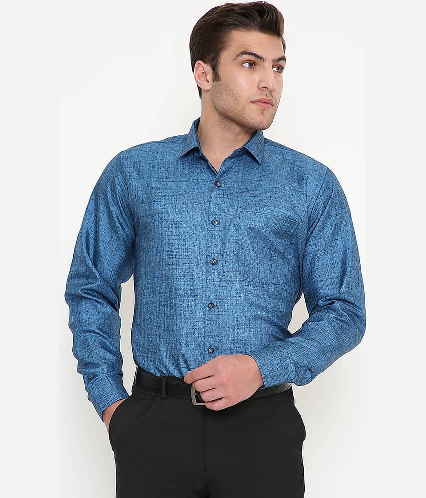Maharaja Cotton Blend Slim Fit Full Sleeves Men's Formal Shirt - Blue ( Pack of 1 )