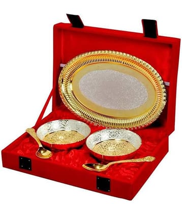 Urban hemlet Silver And Golden Color Plated Brass Bowl And Tray - Set Of 5