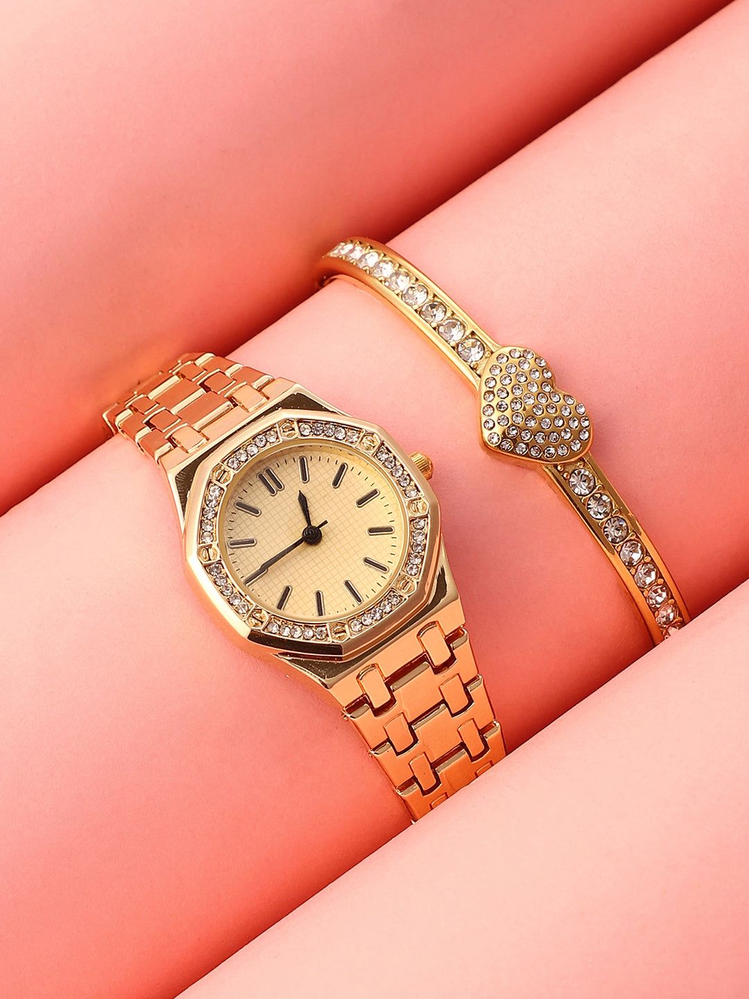 The-Aetheria-Cushion-Watch-With-Bracelet-Combo-Watch Combos