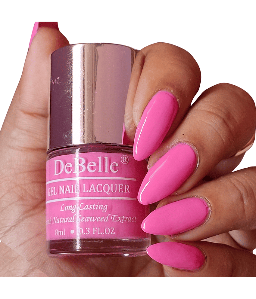 DeBelle Strawberry Souffle Glossy Nail Polish 8 ( Pack of 1 )