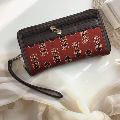 3 pockets  - Trendy & Beautiful Womens Wallet - Maroon Cream Ajrakh