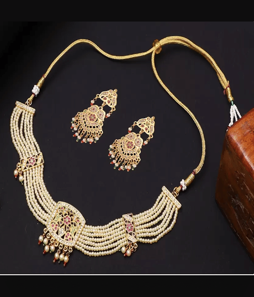 gilher Golden Copper Necklace Set ( Pack of 1 )