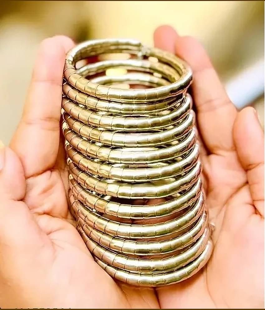 Samridhi DC Gold Bangle ( Pack of 1 )