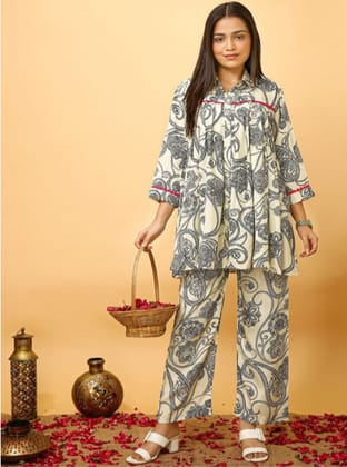 PIRRA DESIGNS Women Paisley Printed Pleated Top with Trousers