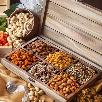 Roasted Dry Fruits Premier Lid Box
