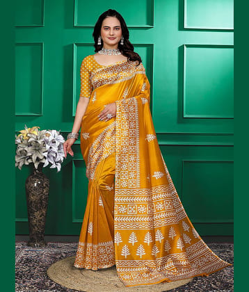 Kanooda Prints Art Silk Printed Saree With Unstitched Blouse Piece ( Beige )