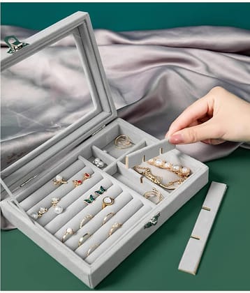 SKYVILLA  9 Grid Velvet Travel Jewelry Storage Box Organizer Holder Case for Earrings Necklaces Bracelets Rings (MULTICOLOUR)