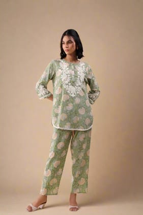 Botanic Bliss Green Co-ord Set - Set of Two-XL / Green / Green