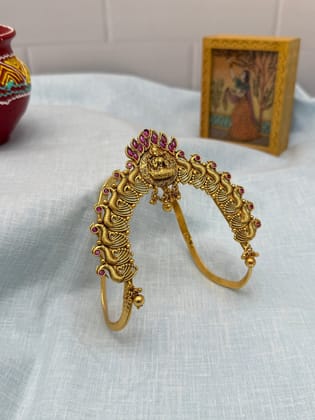 Antique Vanki 4043