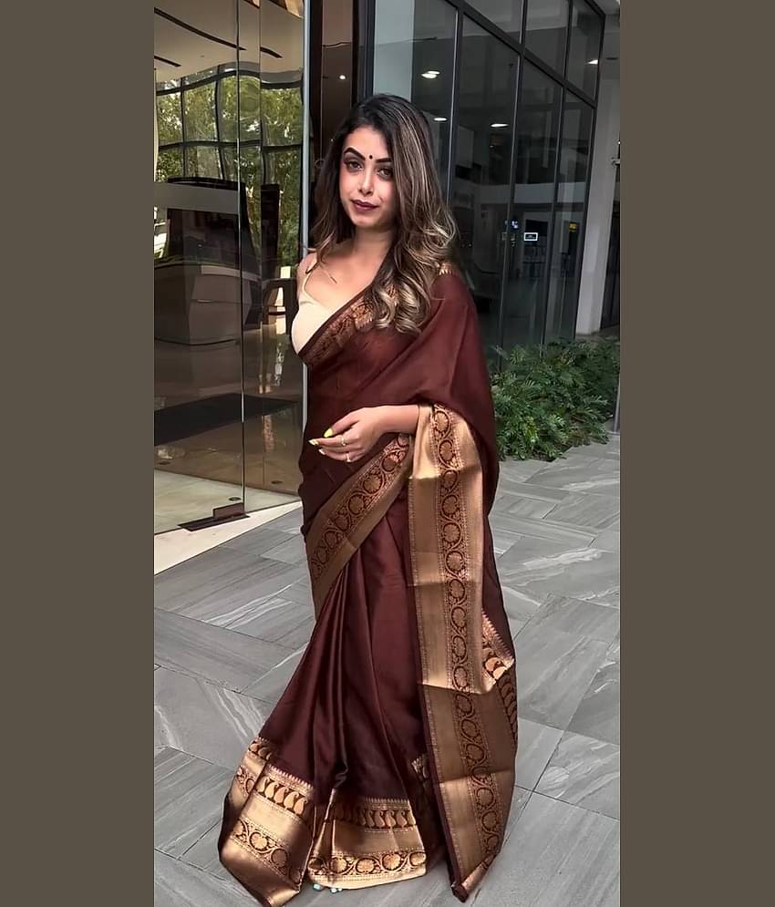 fab woven Art Silk Woven Kanjeevaram Sarees With Unstitched Blouse Piece ( Maroon )