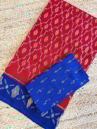 Pochampally Ikkat Cotton Saree - Red