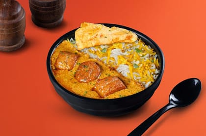 Chicken Kofta Curry Bowl