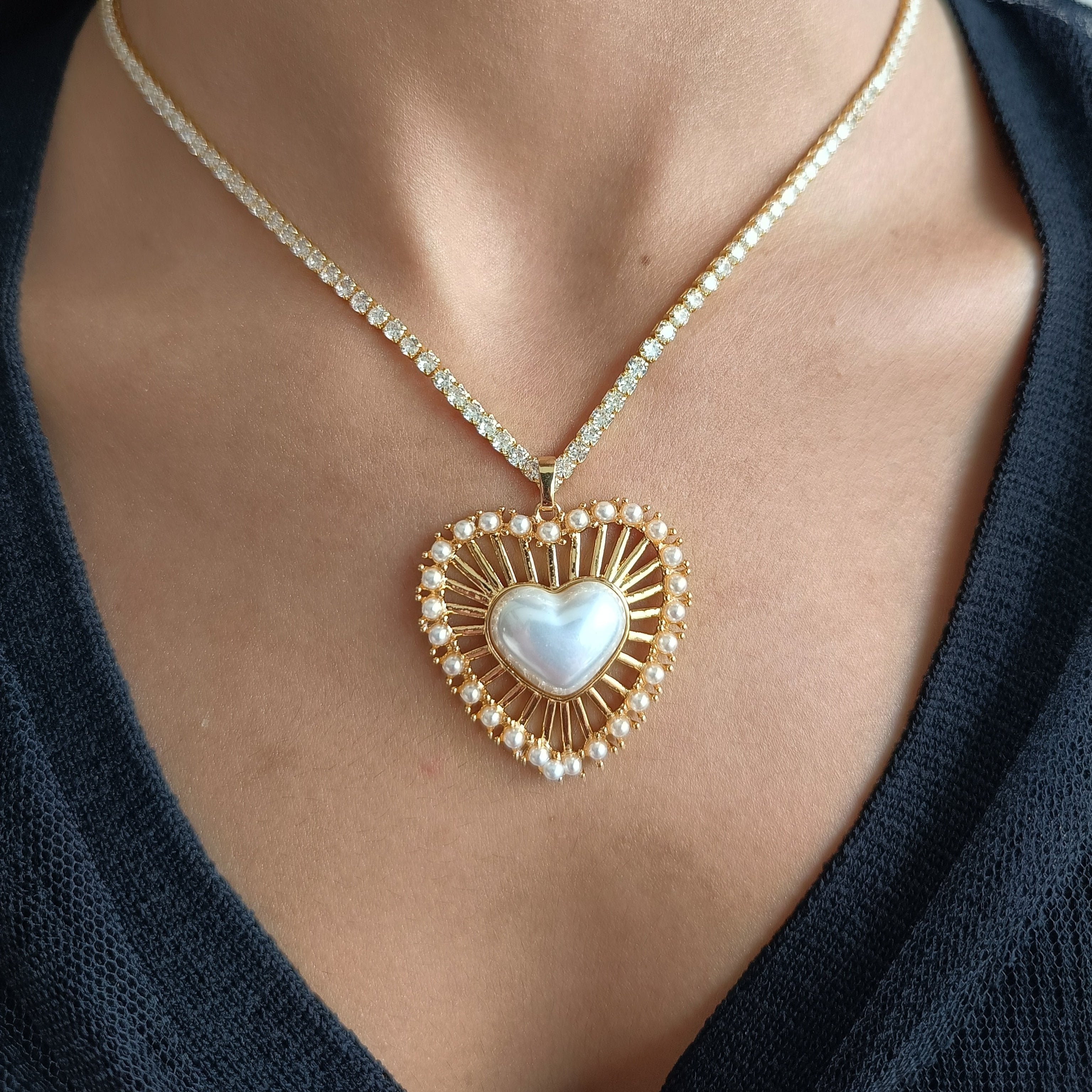 Adora Glitz Necklace