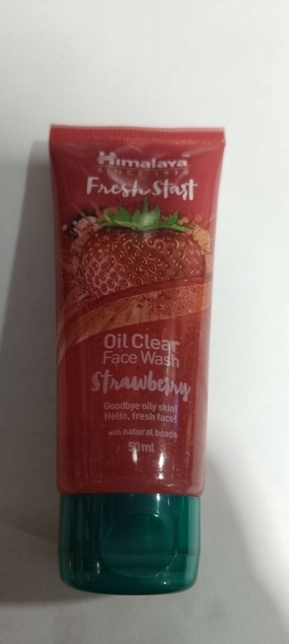 Himalaya Fresh start Oil clear Face wash Strawberry 