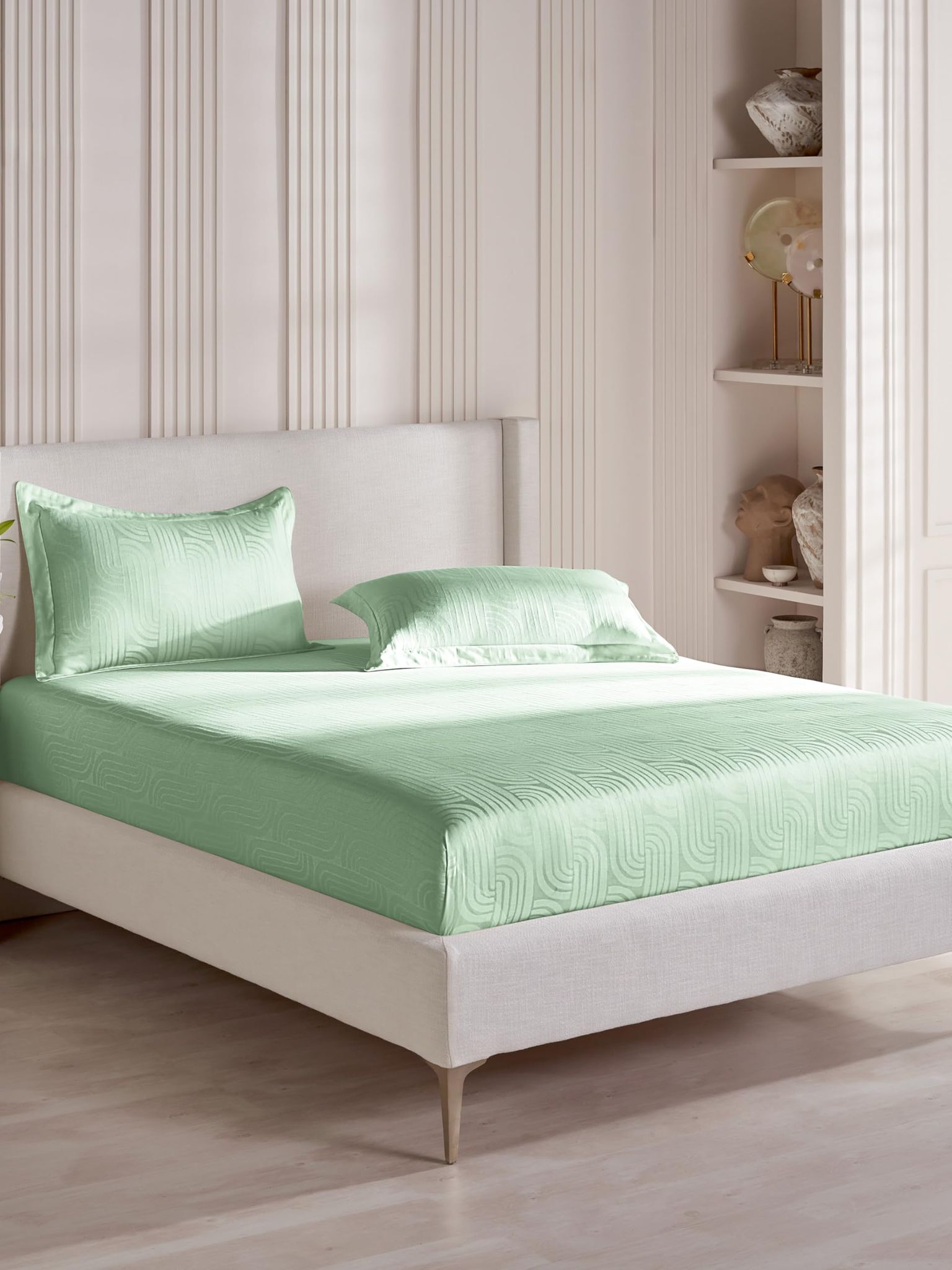 DDECOR - Jacquard Collection 100% Cotton Contemporary Pattern 300TC Super King |274 CM X 274 CM| Green