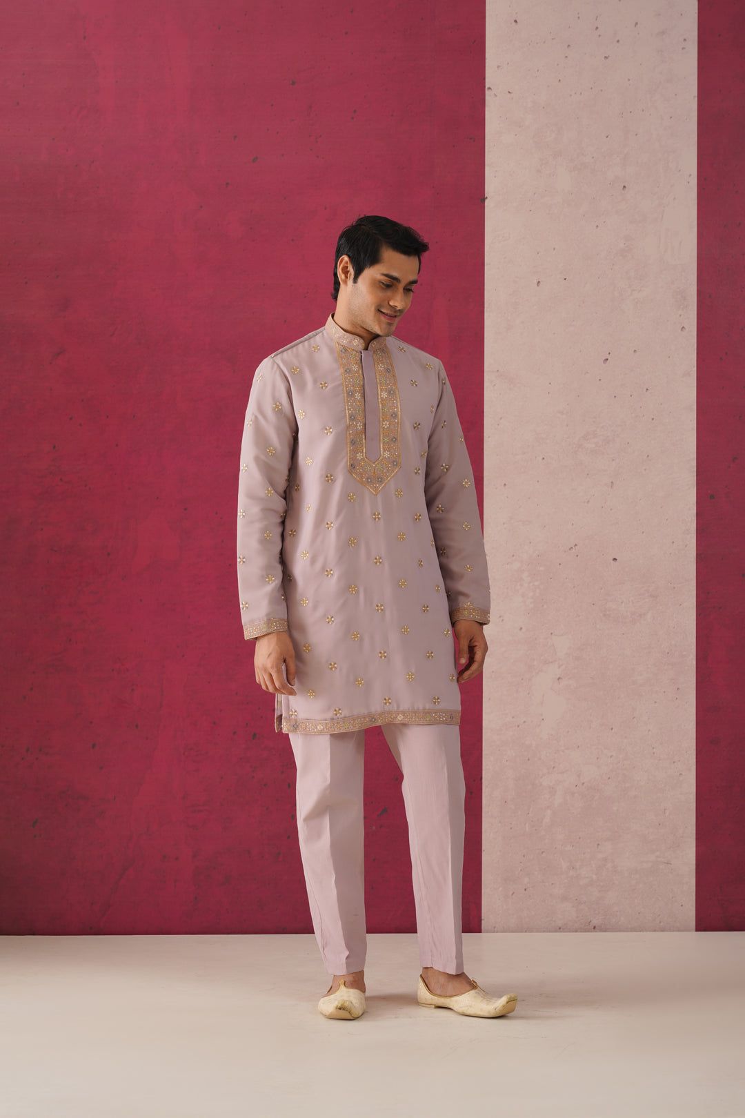 Vrisheya- Embroidered Short Kurta-XS/34