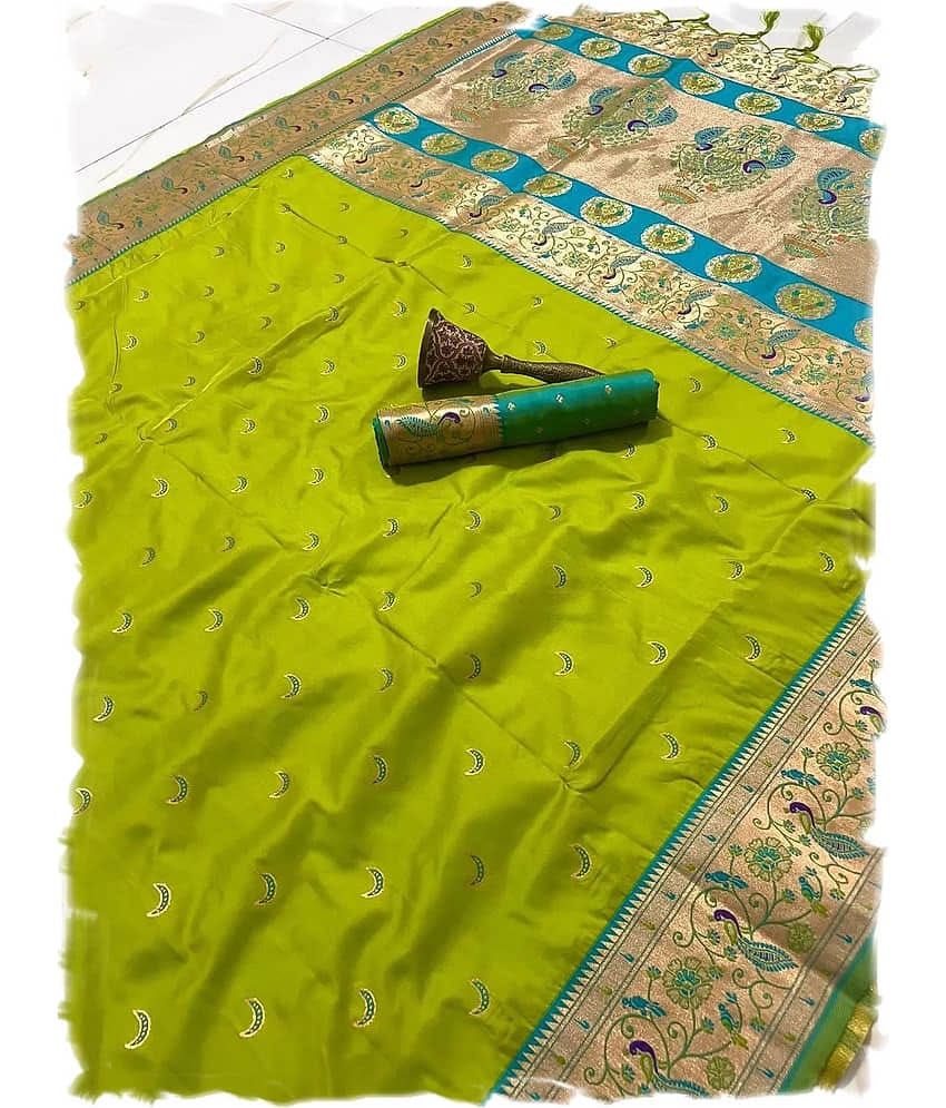 Rangtulika Ethnics Silk Woven Banarasi saree With Unstitched Blouse Piece ( Mint Green )