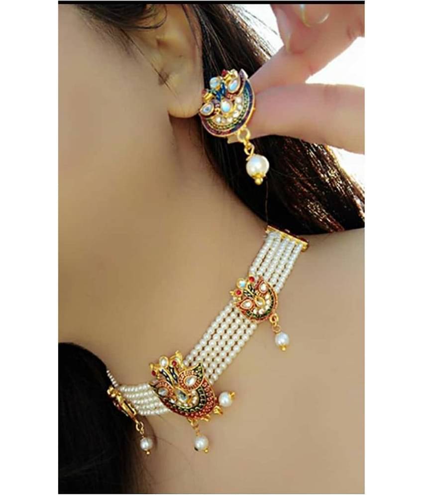 gilher White Pearls Necklace ( Pack of 1 )