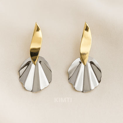 Silver Flower Dangler Earrings