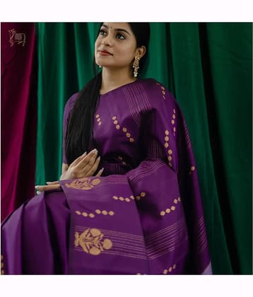 fab woven Art Silk Woven Design Kanjeevaram Sarees With Unstitched Blouse Piece ( Wine )