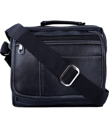 Leather World - Black Solid Messenger Bags