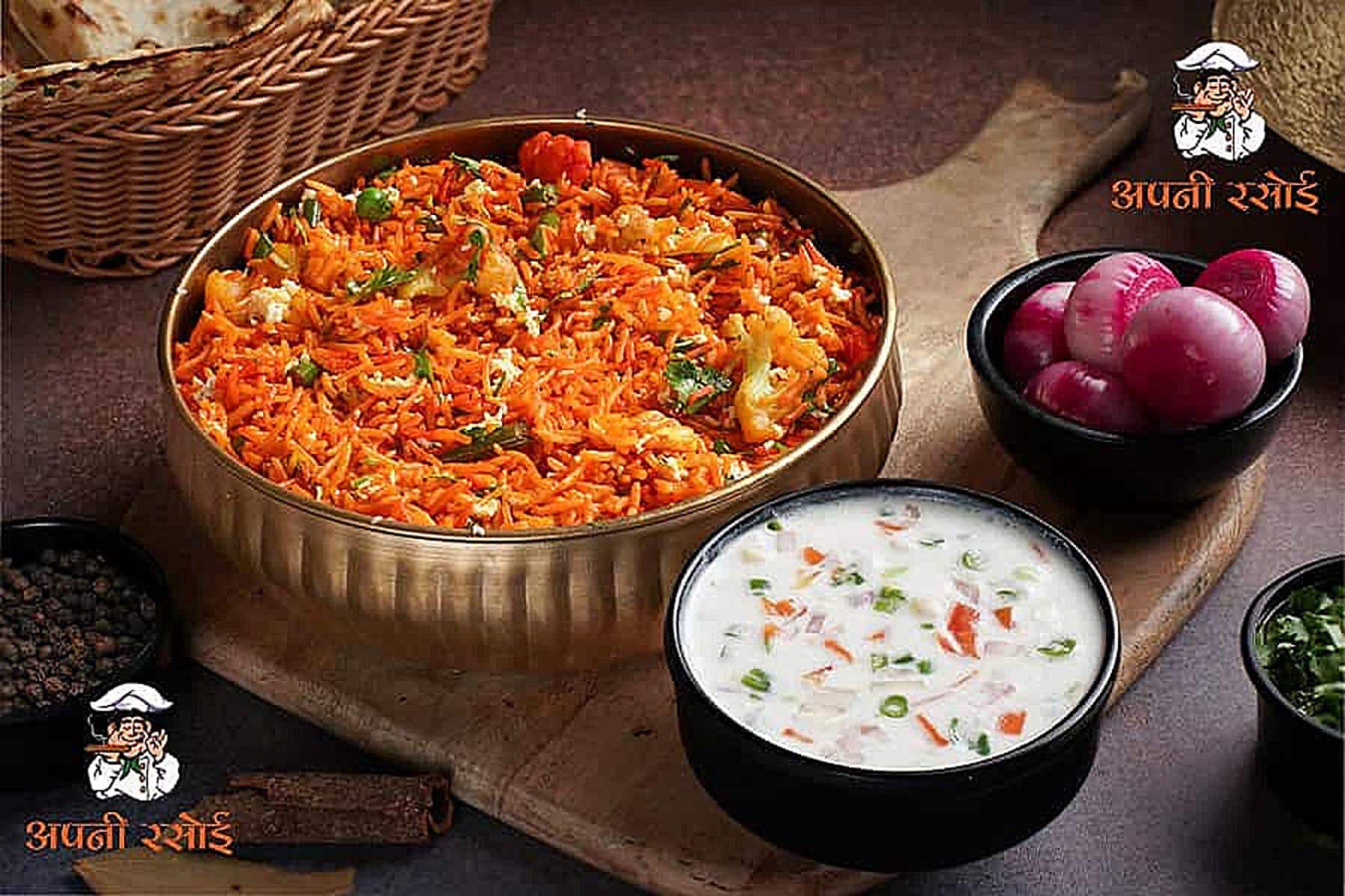Biryani with raita