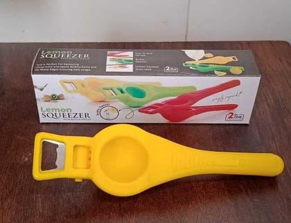 Plastic Lemon Squizer, Multicolour