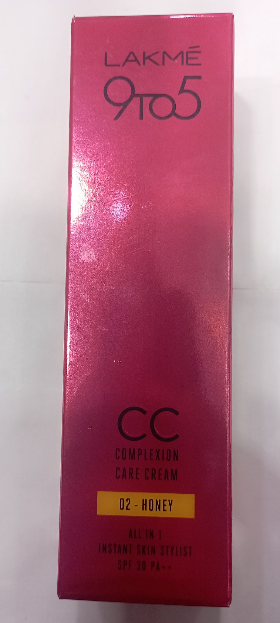 Lakme 9to5 cc complexion care cream  02 honey 30g