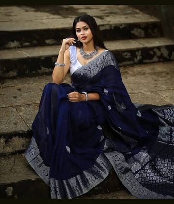 Vastukala Silk Woven Saree With Unstitched Blouse Piece ( Navy Blue )