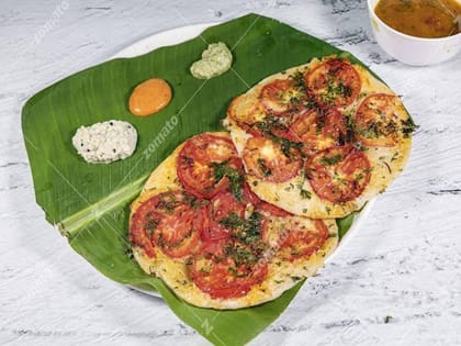 Tomato Uthappam [2 Uthappam]