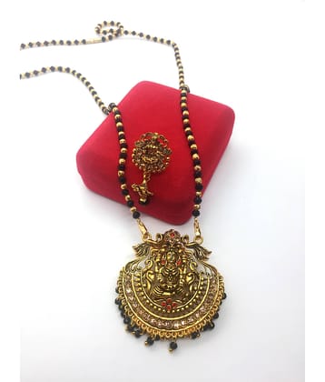 Pujvi Fashions Gold laxmi Mangalsutra set for womens.