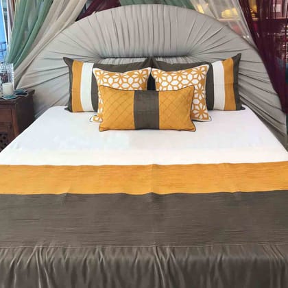 Melton Bedspread