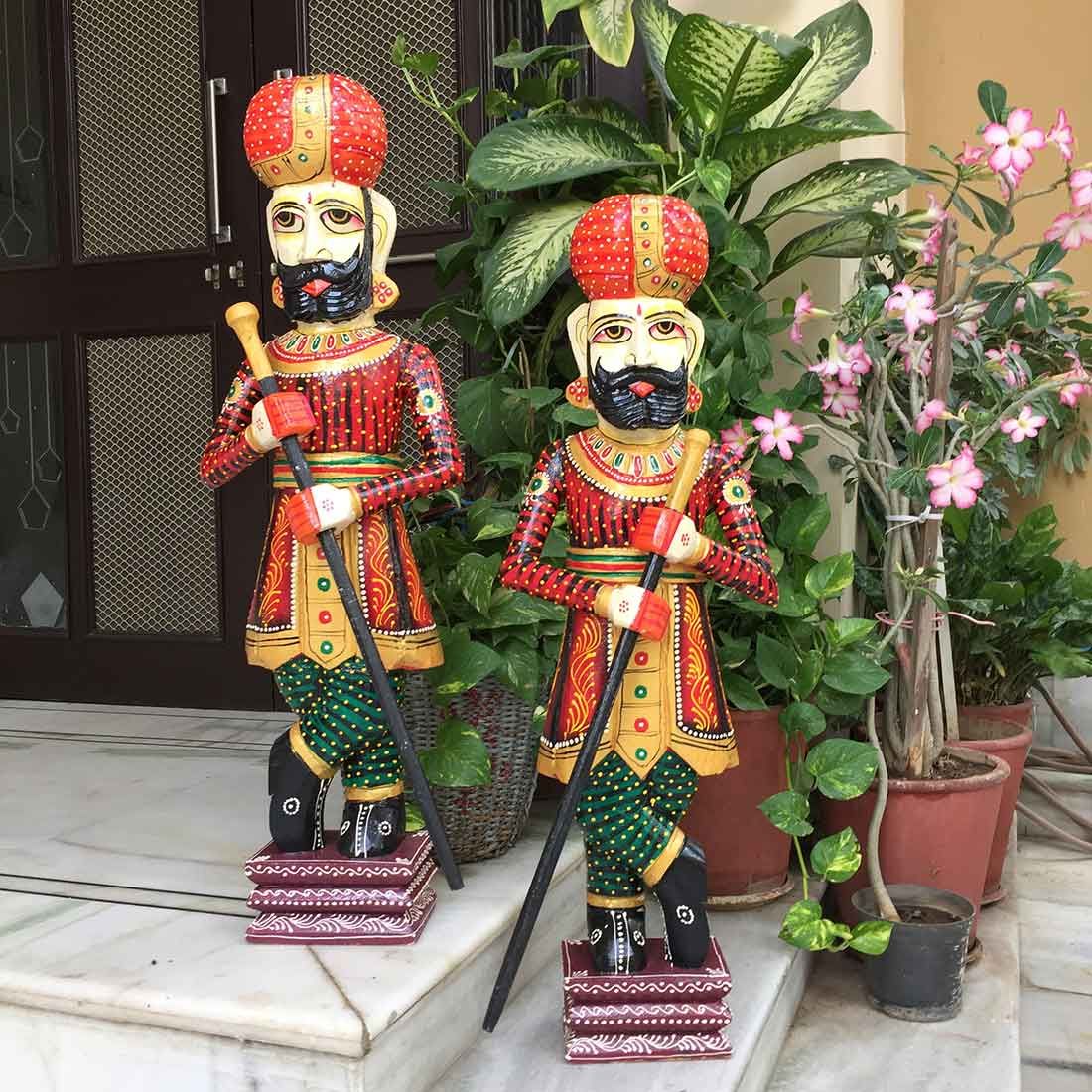 Darbaan Showpiece | Royal Guard Figurine - Set of 2 - for Living Room & Home Decor - 36 Inch