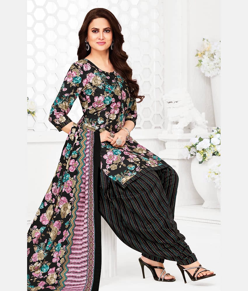 shree jeenmata collection Women Cotton Printed Straight Kurti With Patiala Salwar ( Black )