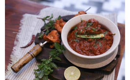 Changezi Chicken (Spicy)